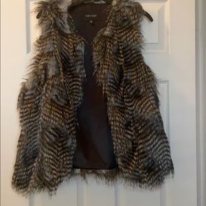 KAREN KANE FAUX FUR VEST!!
